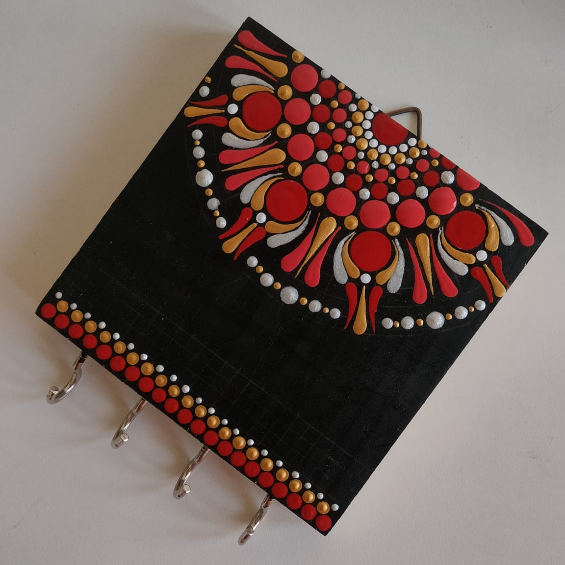 Dot Mandala Keyholder