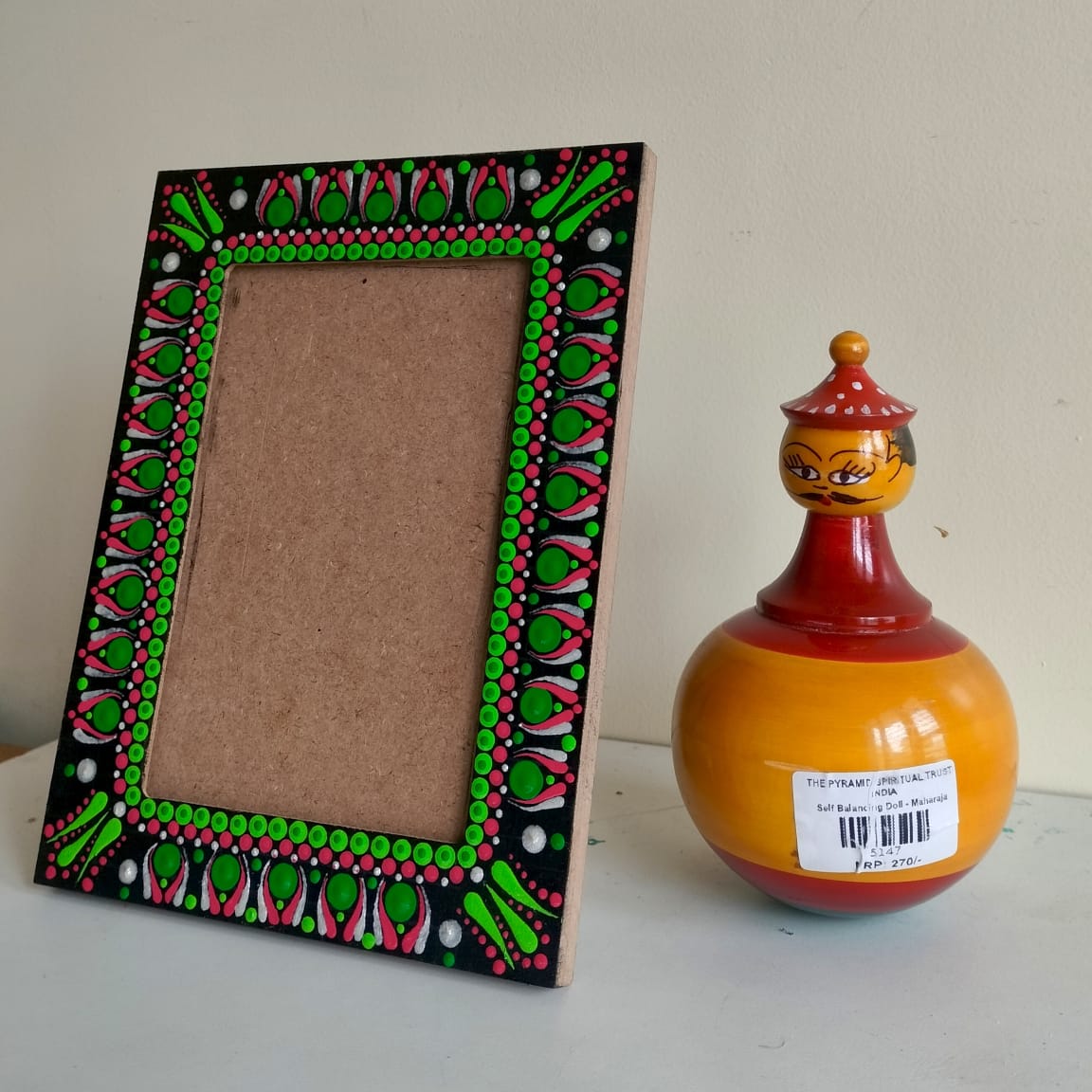 Dot Mandala Photoframe